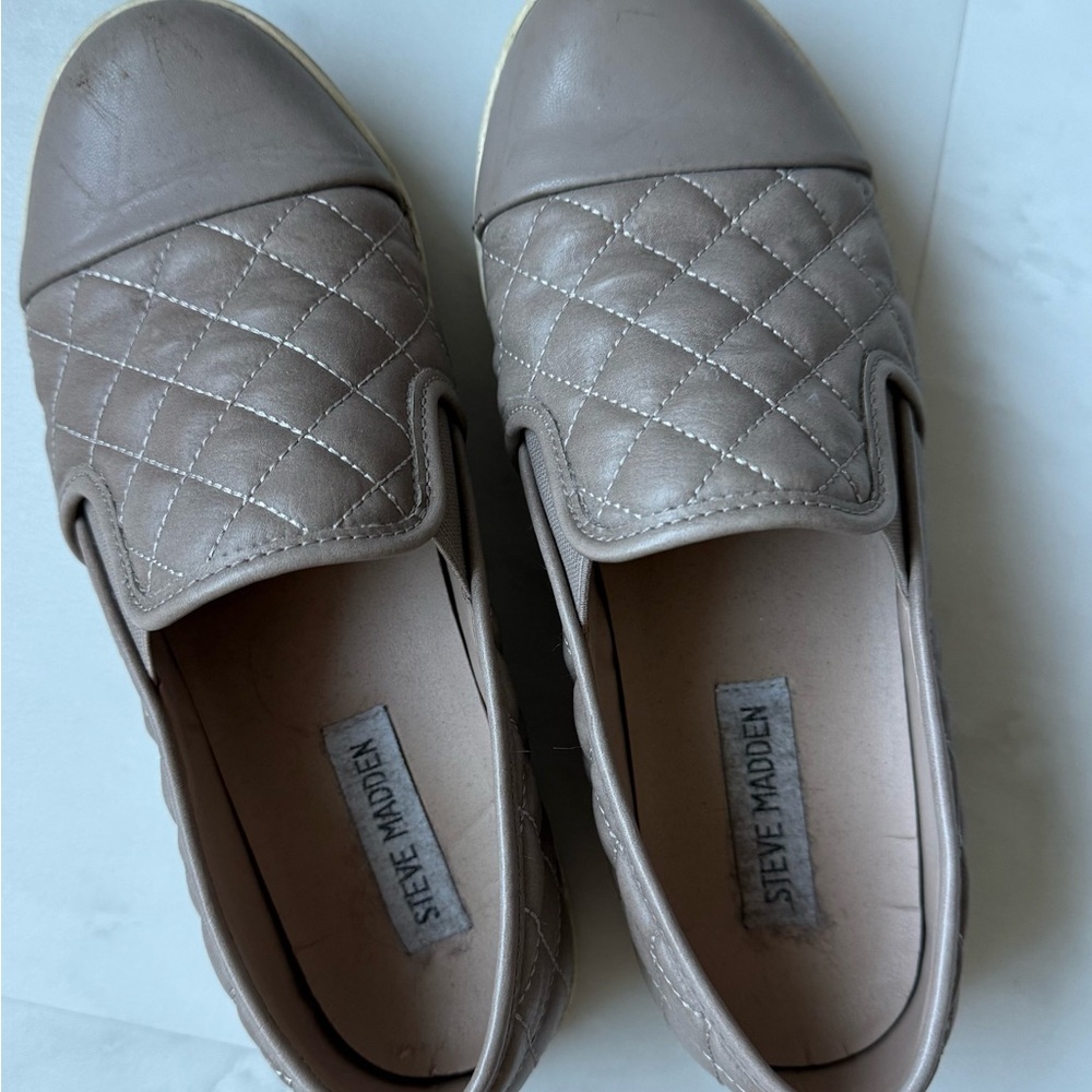 Steve Madden Women's Quilted Loafers - Taupe